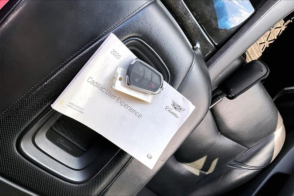 Used 2020 Cadillac Escalade ESV Platinum AWD/4WD image 10