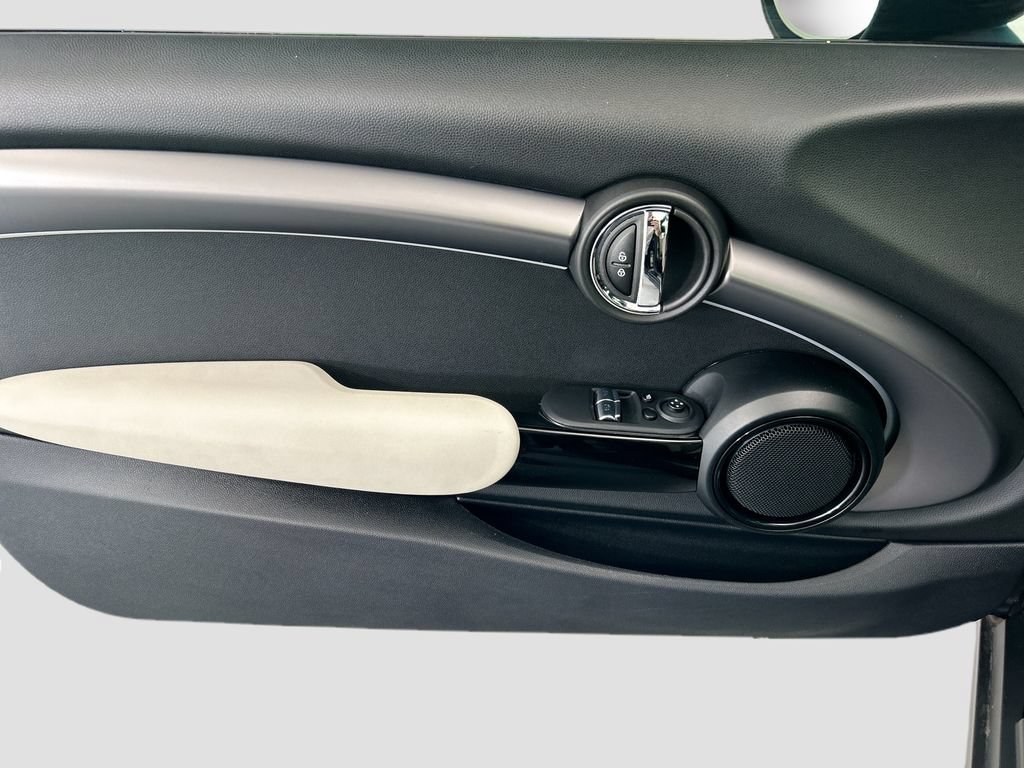 Used 2022 MINI Cooper S FWD image 23