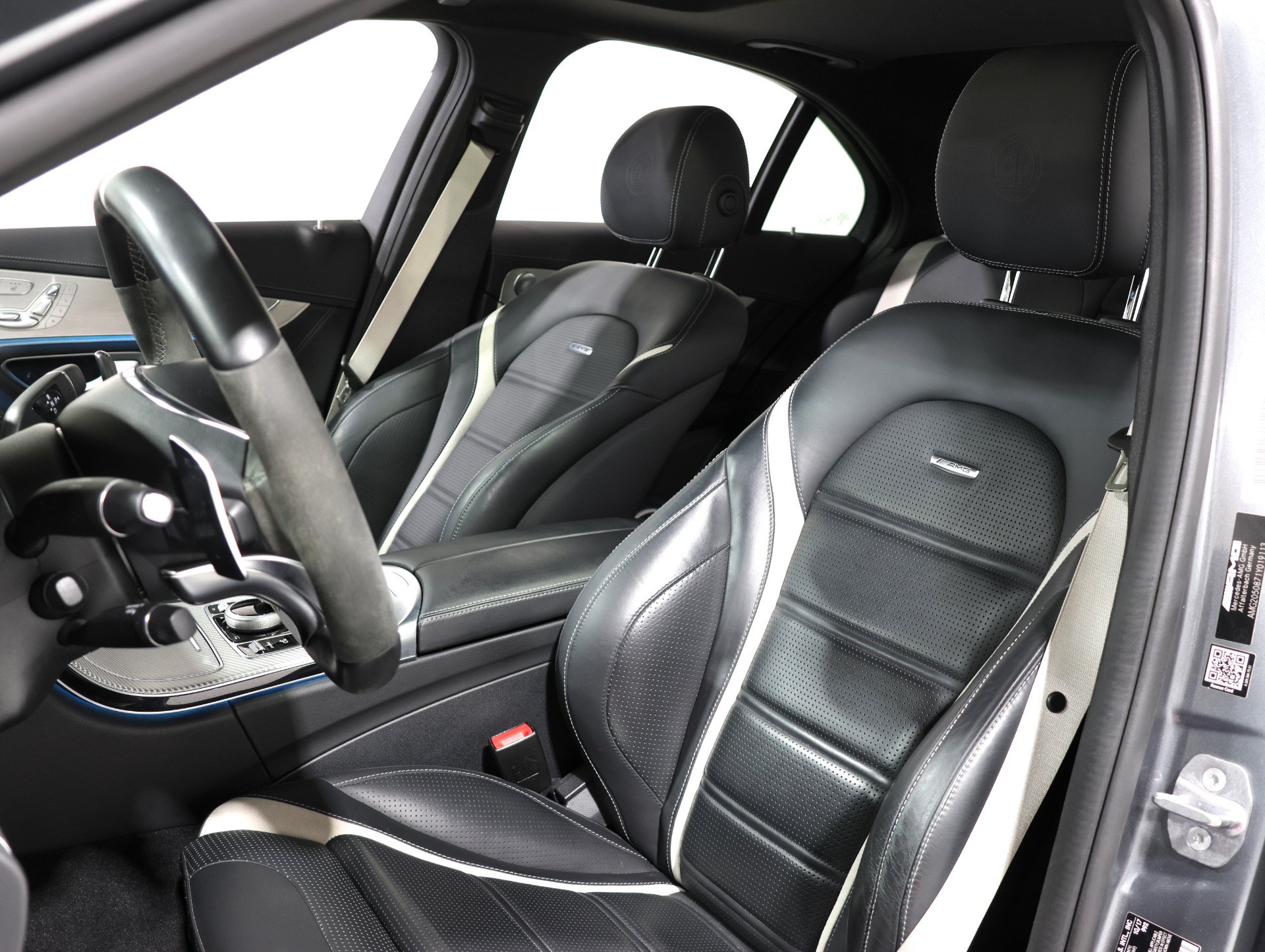 Used 2018 Mercedes-Benz C 63 AMG S image 60
