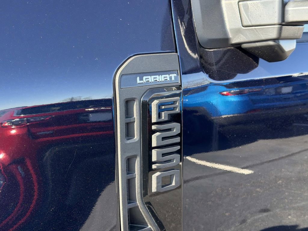 Used 2024 Ford F250 Lariat w/ Lariat Ultimate Package image 11