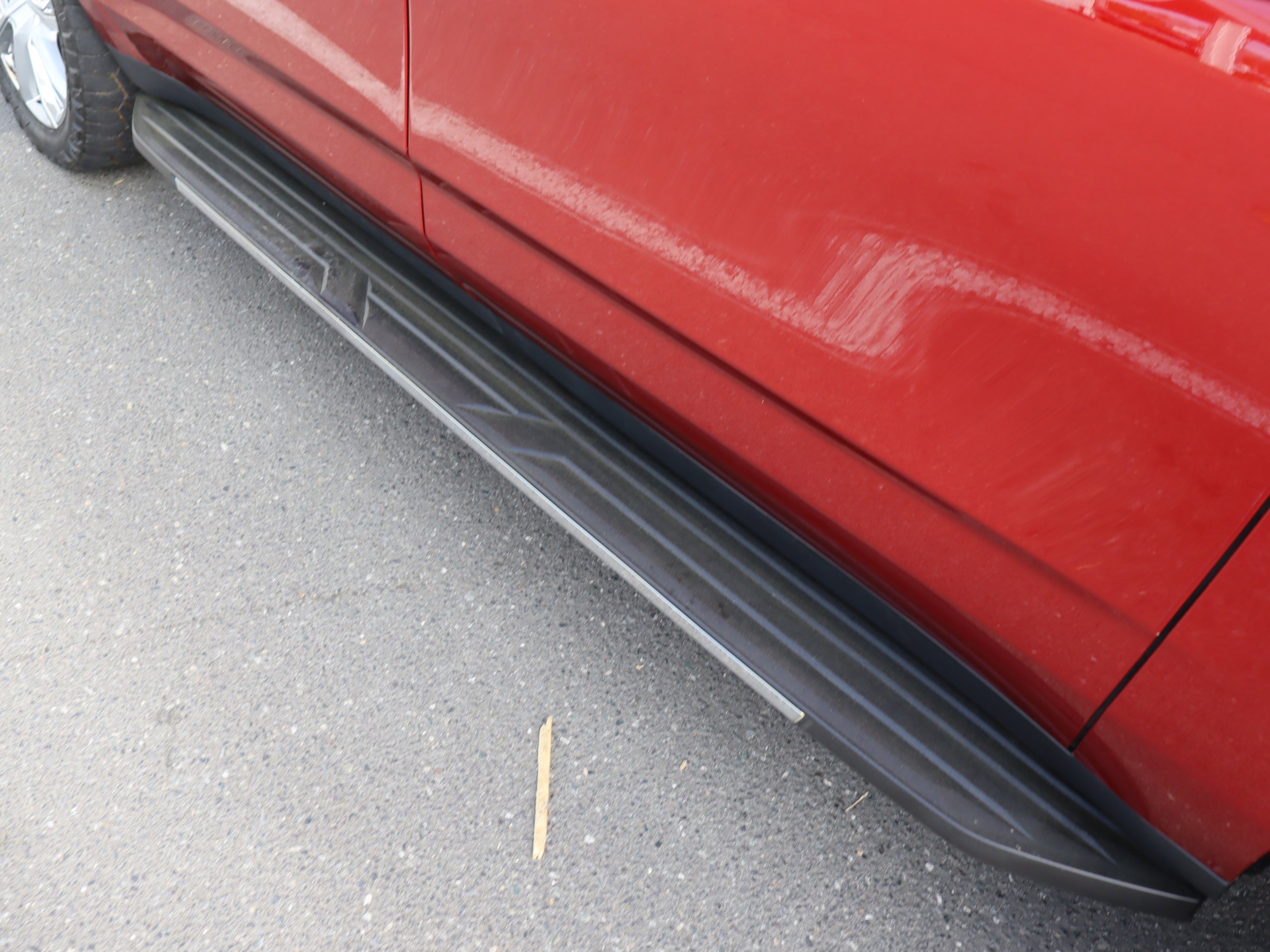 Used 2022 Chevrolet Suburban High Country image 13