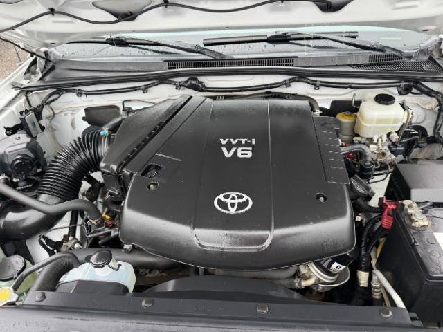 Used 2015 Toyota Tacoma 4x4 Double Cab w/ TRD Off-Road Package image 10
