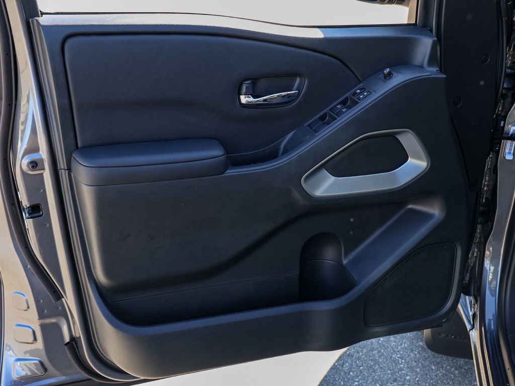 New 2026 Nissan Frontier SV image 22