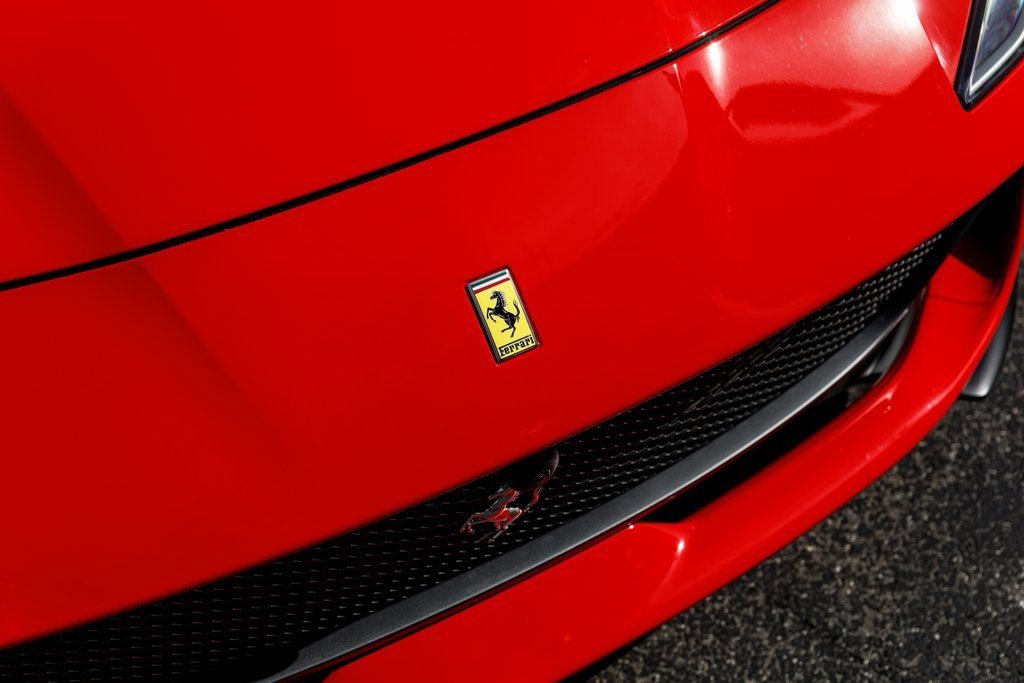Used 2019 Ferrari 812 Superfast image 9