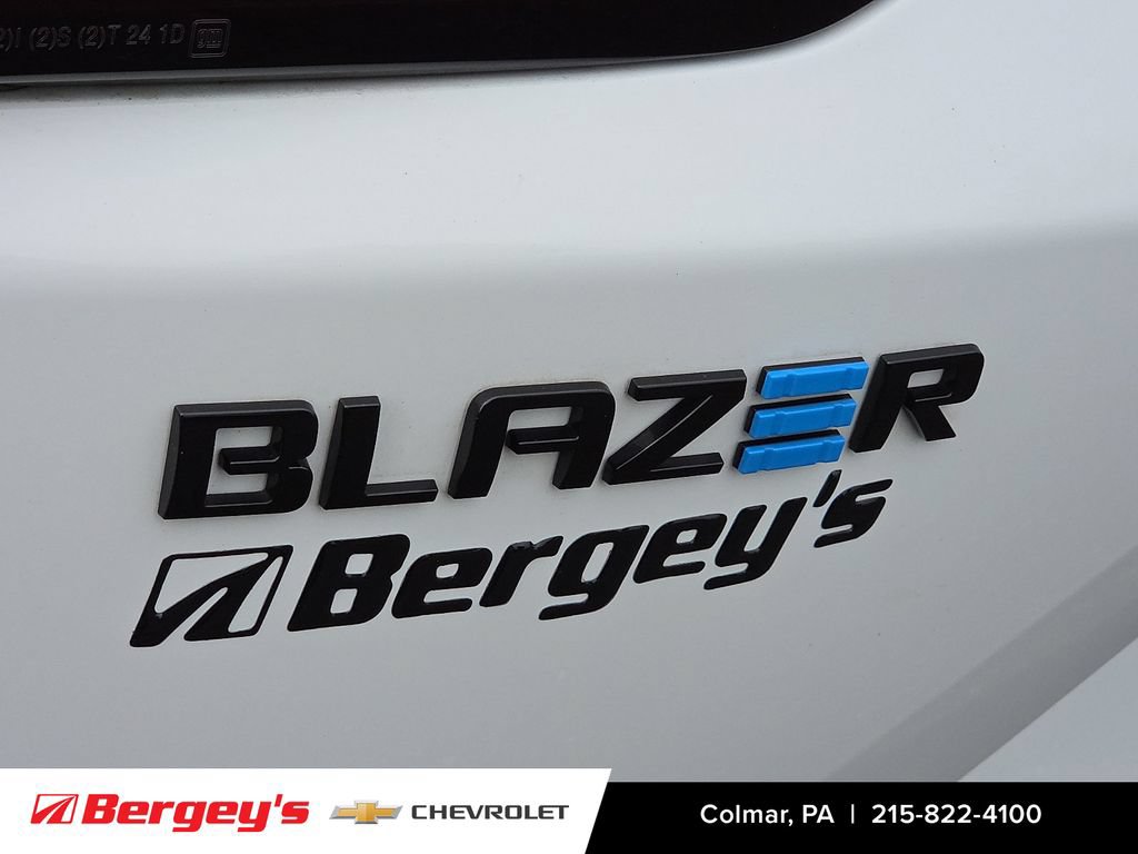 Certified 2024 Chevrolet Blazer EV RS AWD/4WD image 32