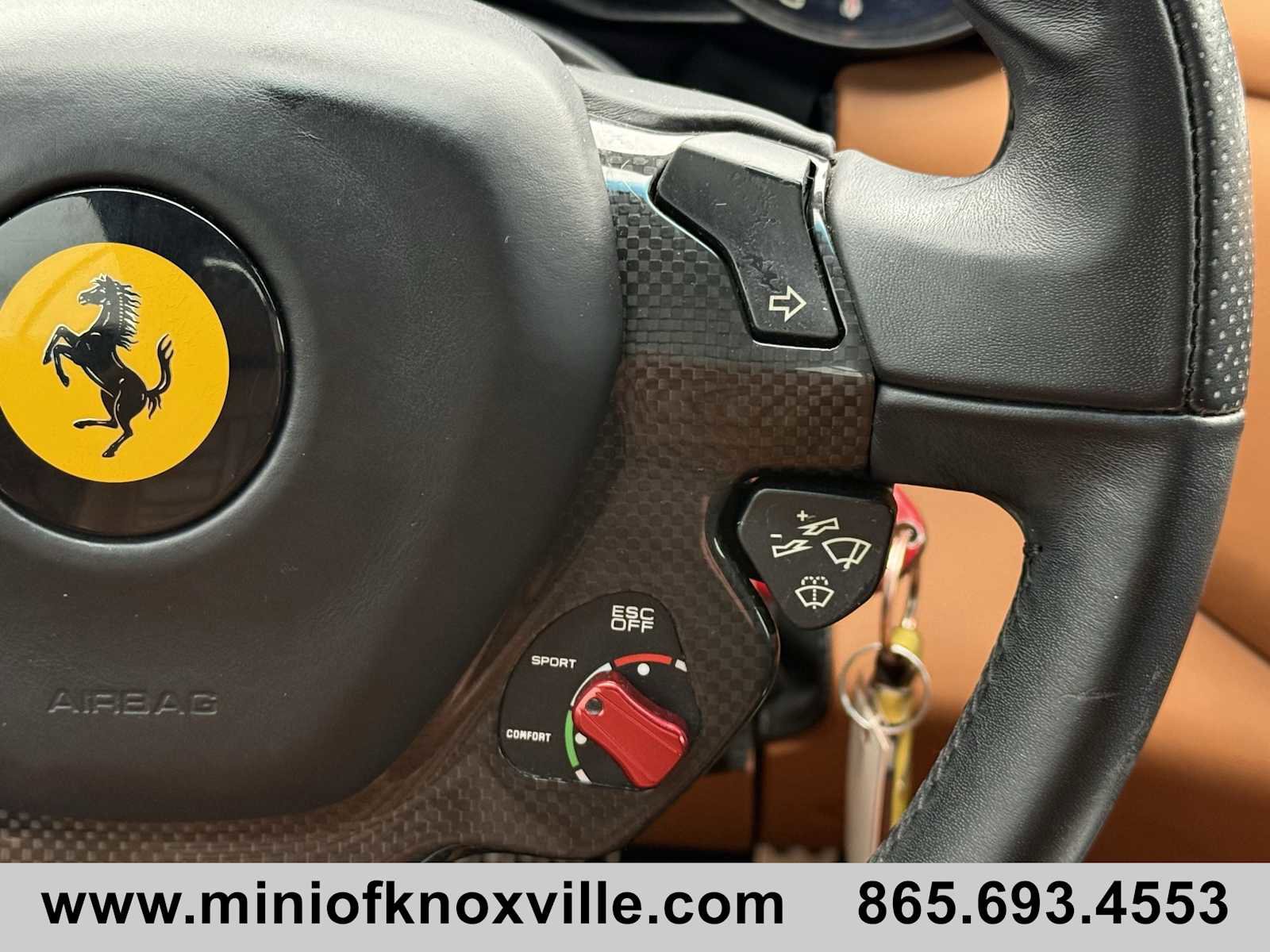 Used 2016 Ferrari California T image 25