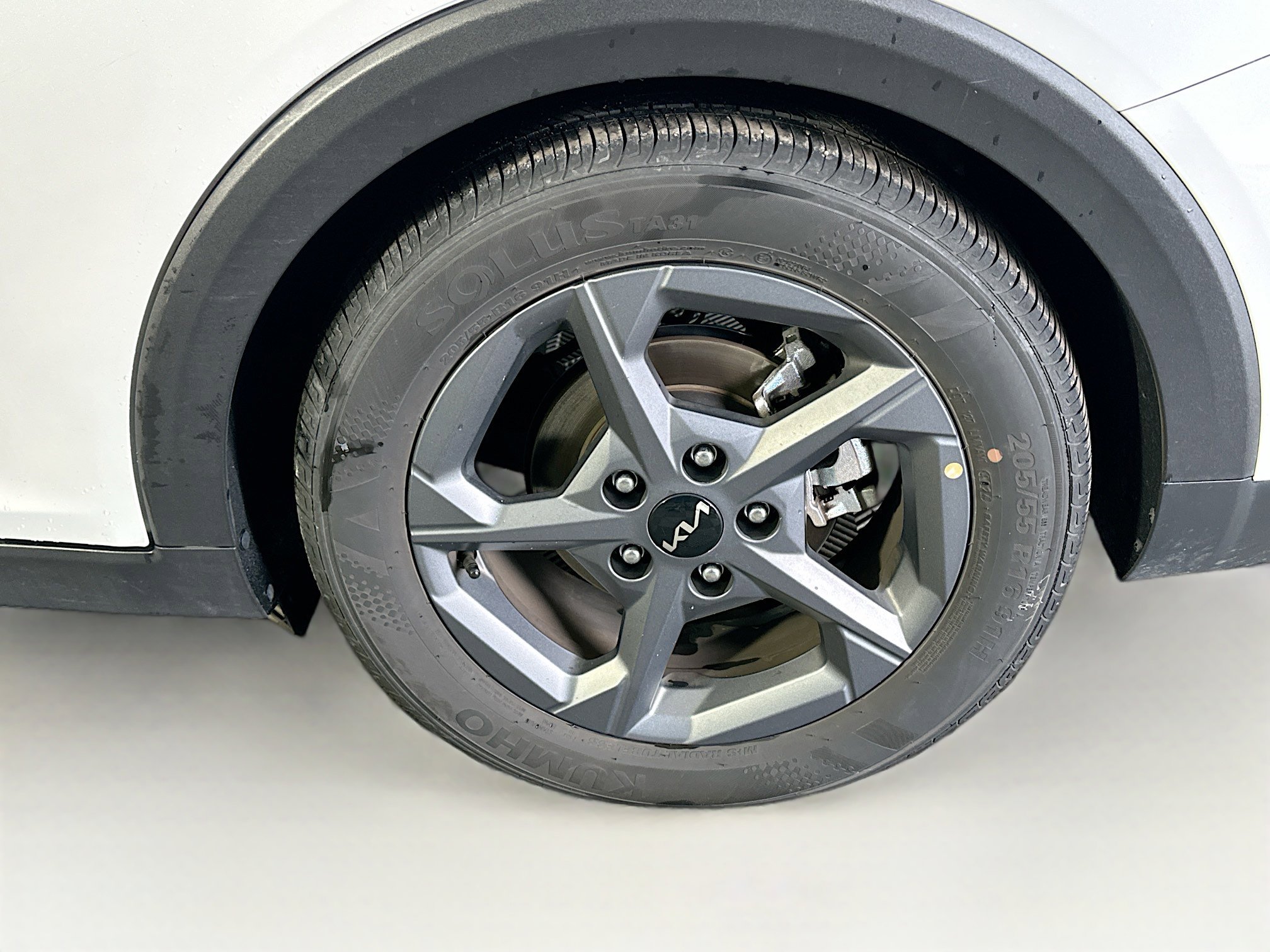 Used 2025 Kia K4 LXS image 11