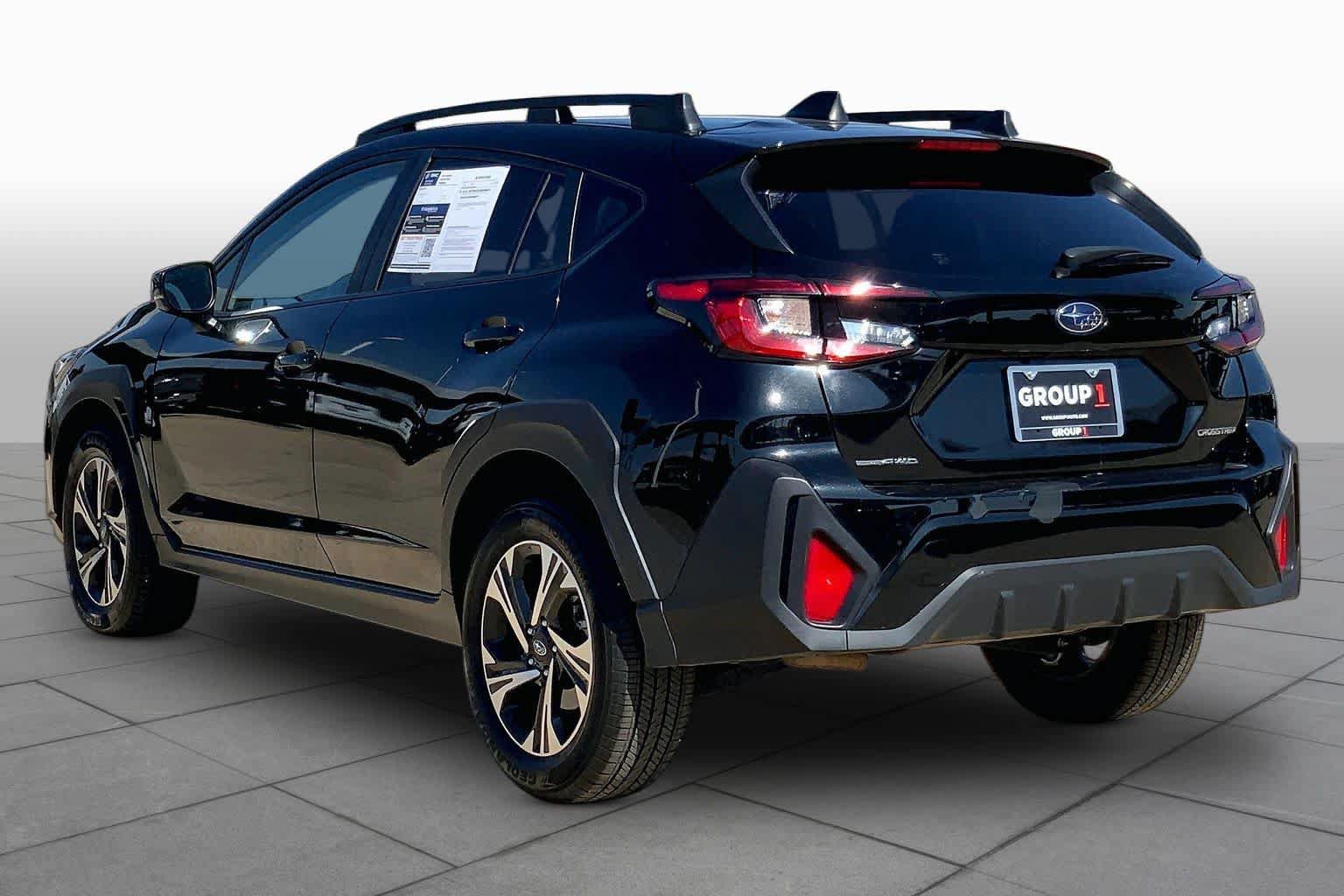 Used 2025 Subaru Crosstrek 2.5i Premium AWD/4WD image 11