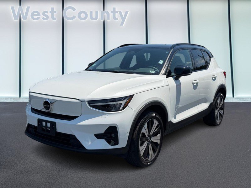 Certified 2023 Volvo XC40 Recharge Plus AWD/4WD image 9