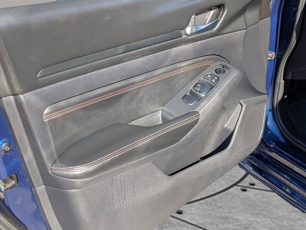 Used 2020 Nissan Altima 2.5 SR FWD image 15