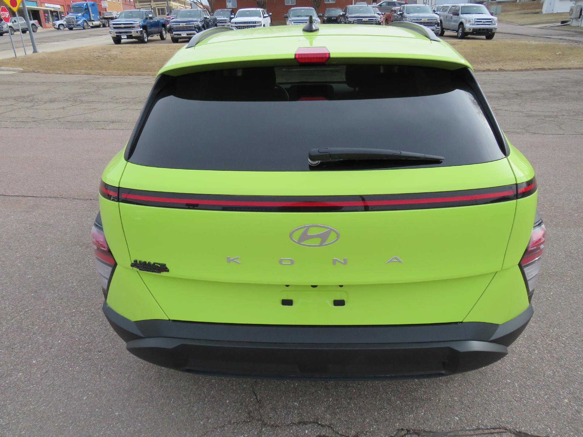 Used 2024 Hyundai Kona SEL w/ Convenience Package image 9