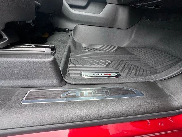 New 2025 GMC Sierra 2500 AT4 w/ AT4 Premium Plus Package image 23
