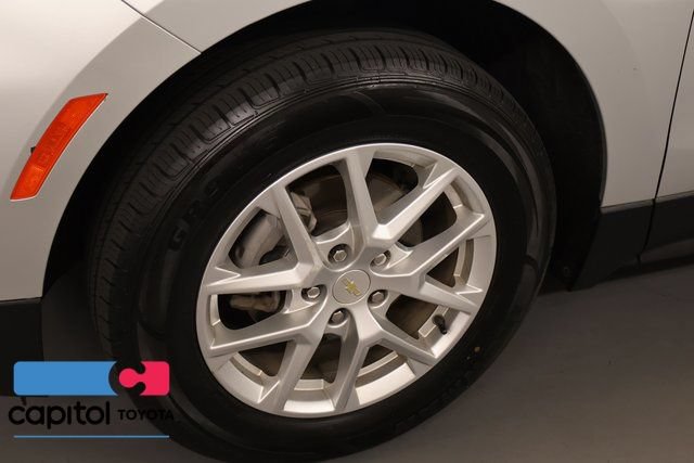 Used 2022 Chevrolet Equinox LT AWD/4WD image 7