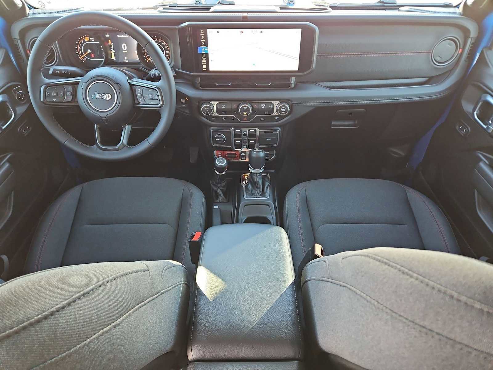 New 2026 Jeep Wrangler Unlimited Rubicon w/ Technology Group image 15