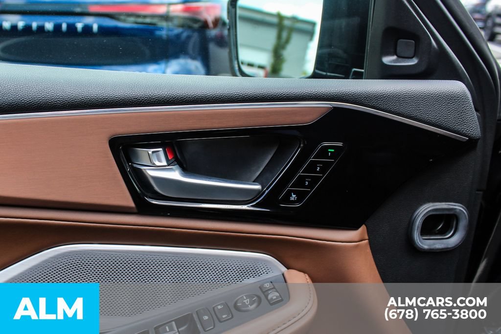 Used 2025 Acura MDX w/ Technology Package FWD image 33