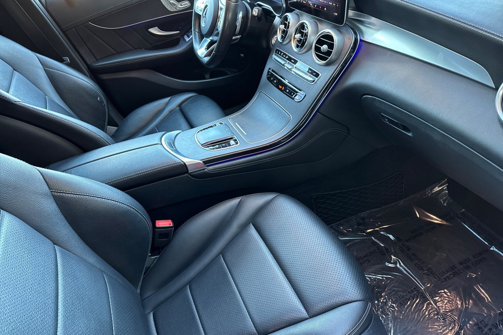 Used 2020 Mercedes-Benz GLC 300 4MATIC Coupe image 27