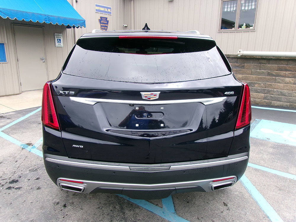 Used 2021 Cadillac XT5 Premium Luxury w/ LPO, Floor Liner Package image 6