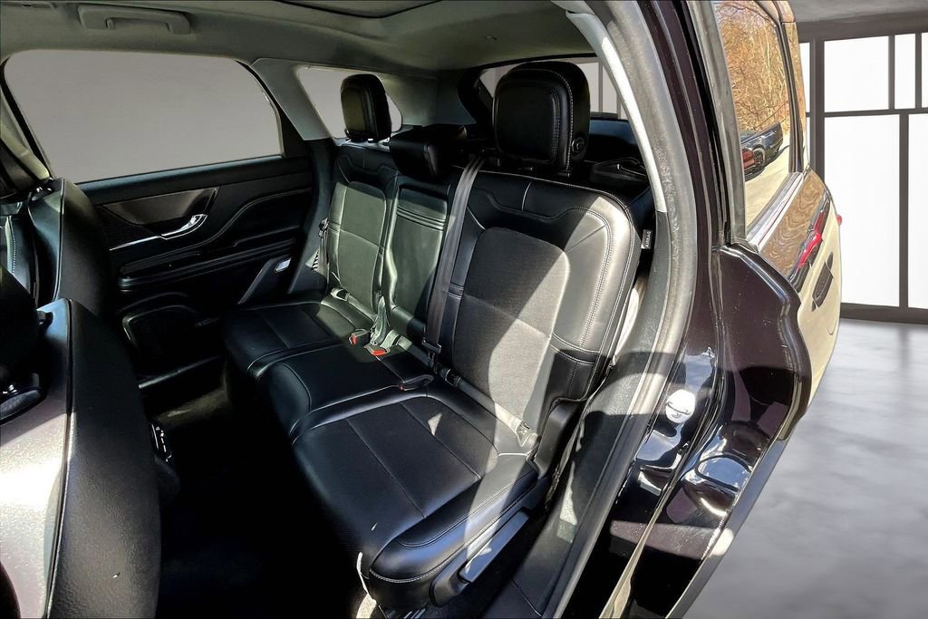 Used 2020 Lincoln Corsair AWD w/ Premium Package image 22