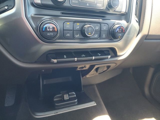 Used 2017 Chevrolet Silverado 1500 LT w/ All Star Edition AWD/4WD image 43