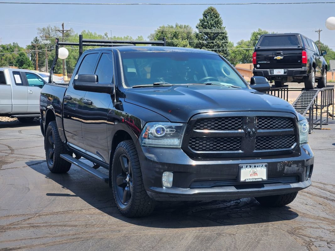Used 2014 RAM 1500 Express w/ Black Ram 1500 Express Group AWD/4WD image 6