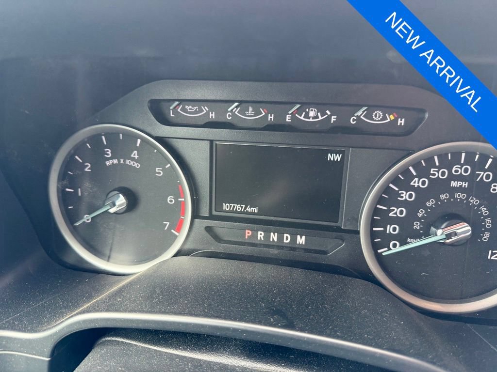 Used 2020 Ford F350 XLT w/ Camper Package AWD/4WD image 16
