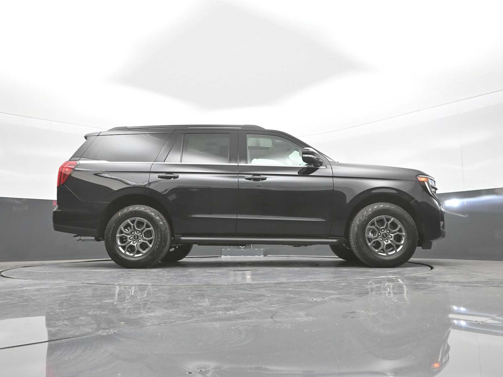 New 2026 Ford Expedition Active AWD/4WD image 64