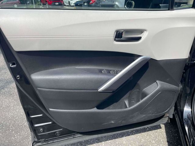 Used 2024 Toyota Corolla Cross L AWD/4WD image 18