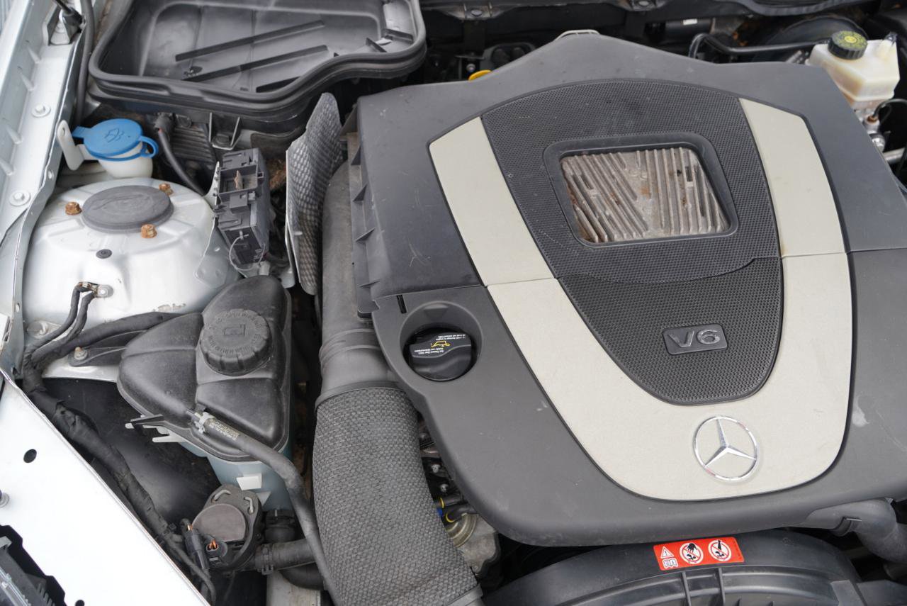 Used 2009 Mercedes-Benz SLK 300 2dr Roadster 3.0L w/ Premium I Pkg image 81