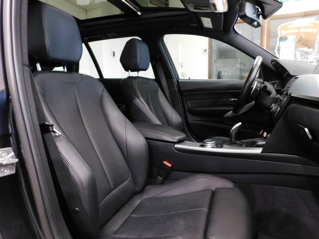 Used 2015 BMW 328i xDrive Wagon AWD/4WD image 84