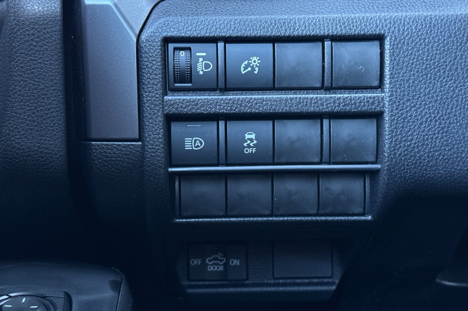New 2026 Toyota Tacoma SR5 RWD image 28