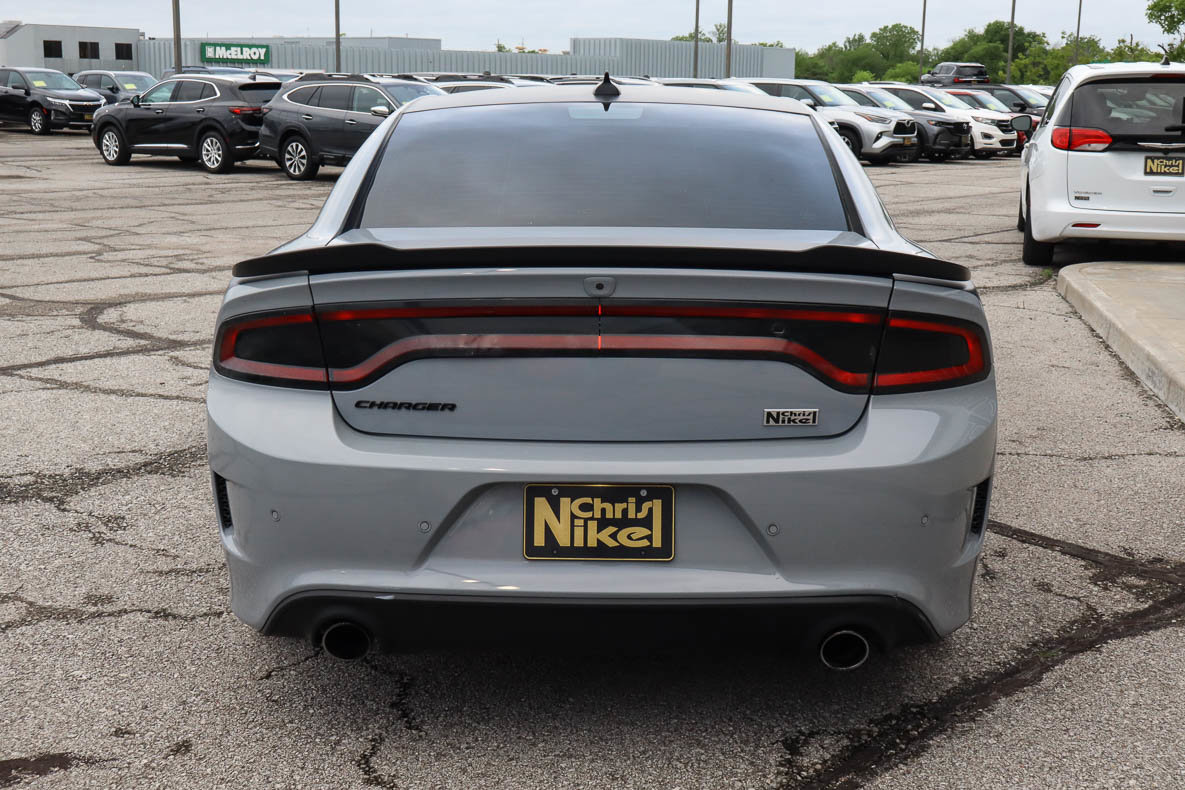 Used 2022 Dodge Charger Scat Pack w/ Daytona Edition Group image 5