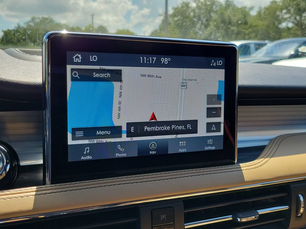Certified 2022 Lincoln Corsair Reserve w/ Sport Package AWD/4WD image 24