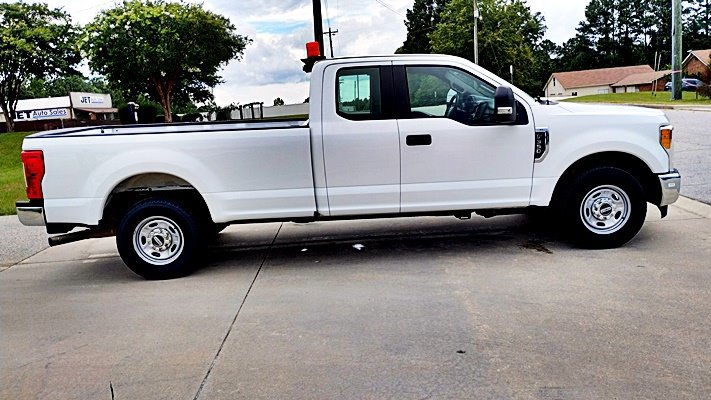 Used 2017 Ford F350 XL image 10