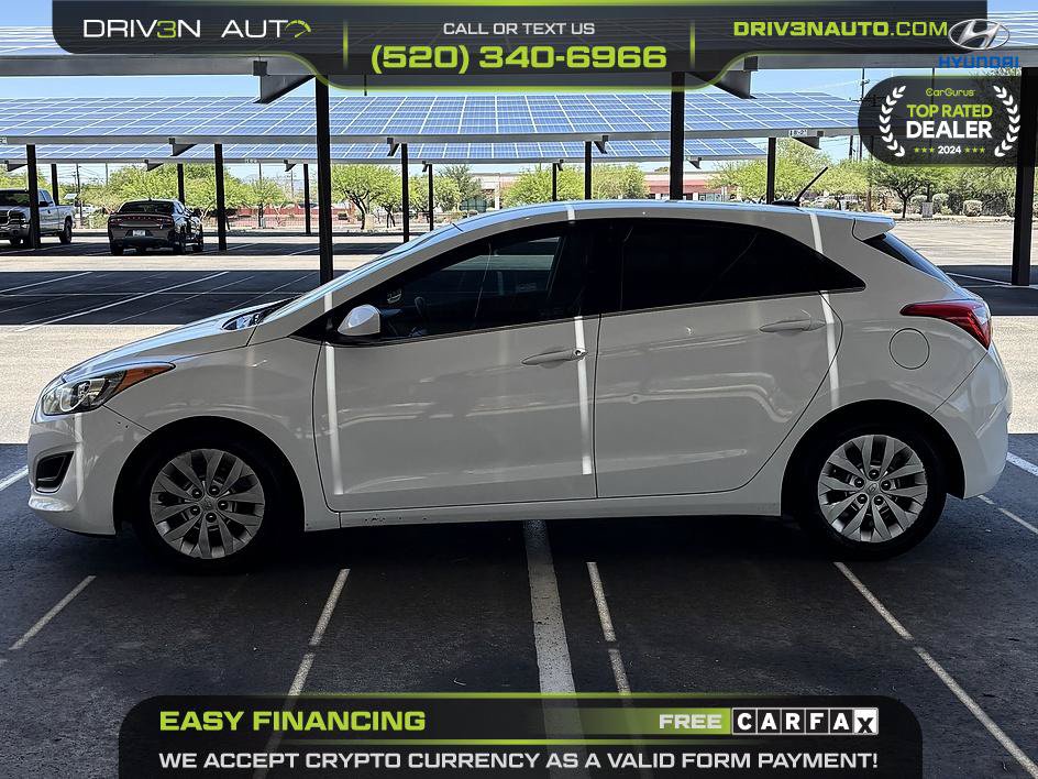 Used 2017 Hyundai Elantra GT FWD image 4