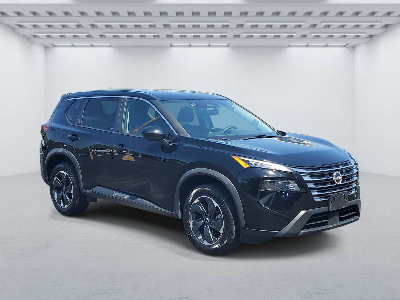 Used 2024 Nissan Rogue SV