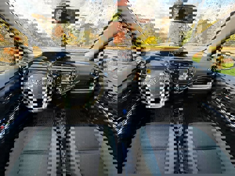 Used 2015 Toyota Prius C Three image 15