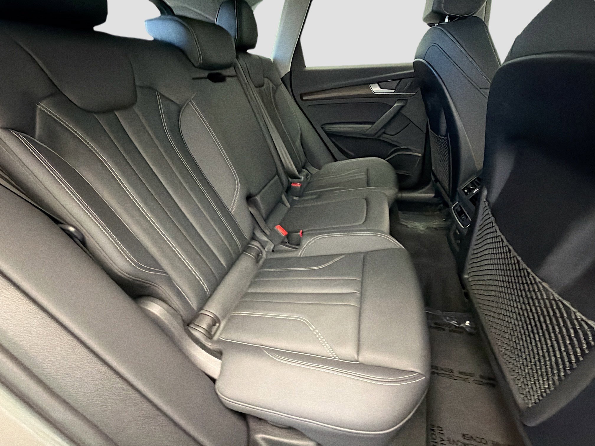 Used 2024 Audi Q5 e Premium Plus w/ Premium Plus Package image 14