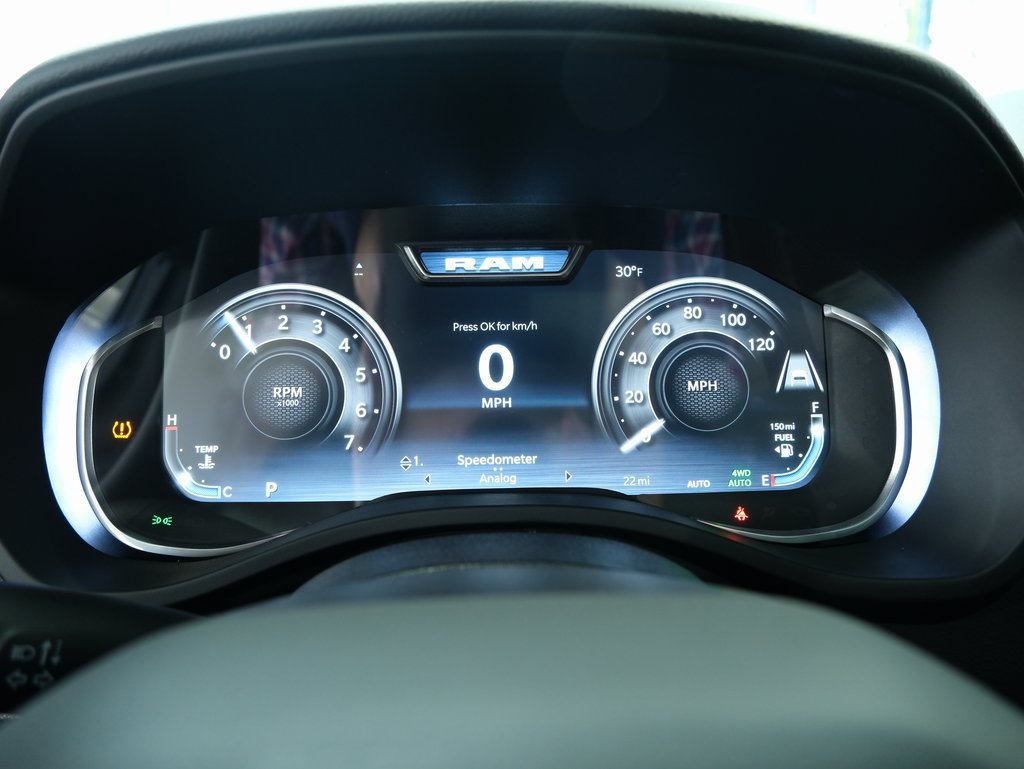 New 2026 RAM 1500 4x4 Crew Cab image 7