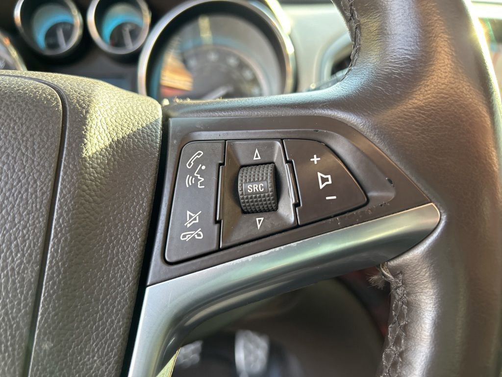 Used 2013 Buick Verano Premium image 25