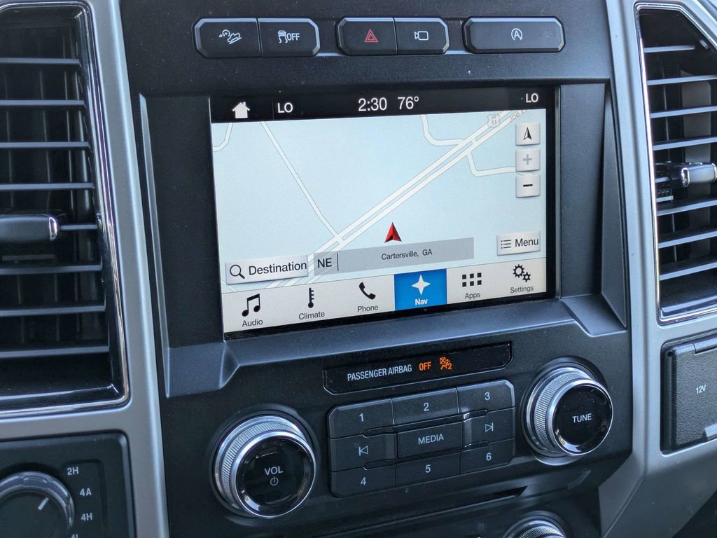 Used 2018 Ford F150 Lariat w/ Equipment Group 502A Luxury AWD/4WD image 22