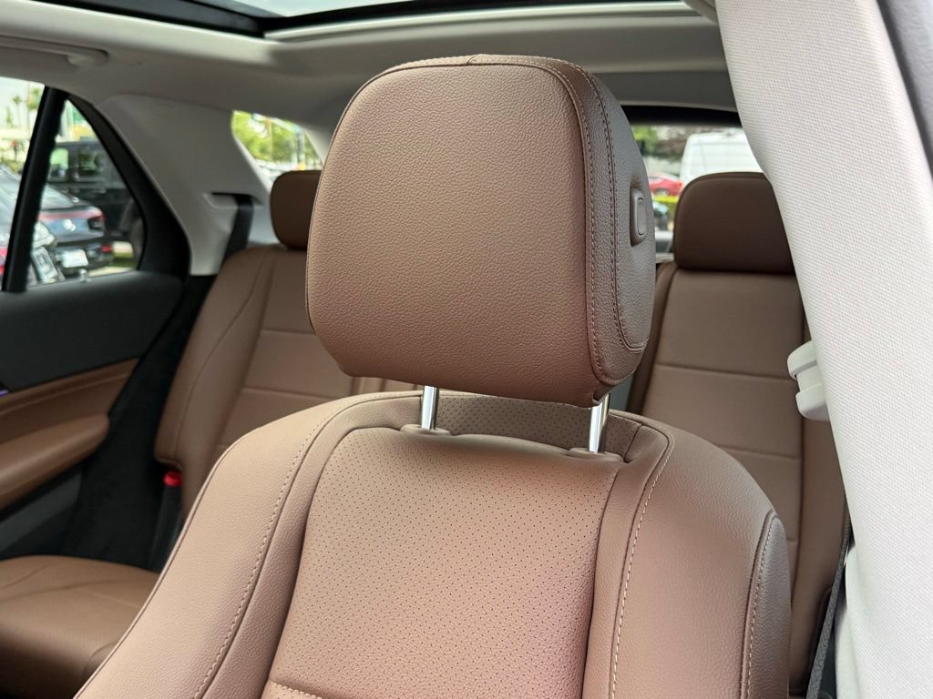 New 2026 Mercedes-Benz GLE 450 4MATIC image 3