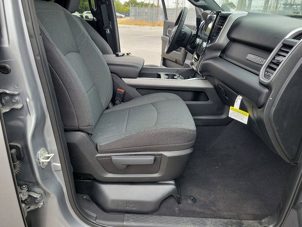 New 2024 RAM 2500 Big Horn w/ Tech Package image 14