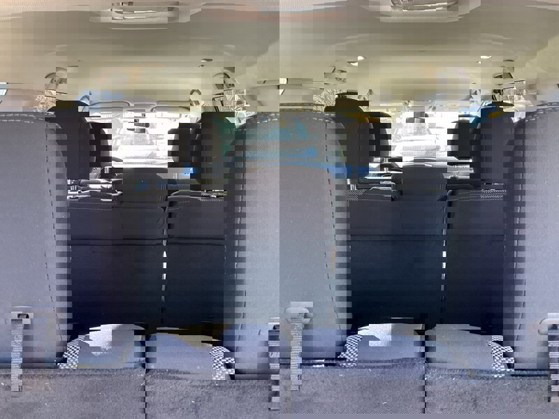 Used 2018 Nissan Pathfinder S image 12