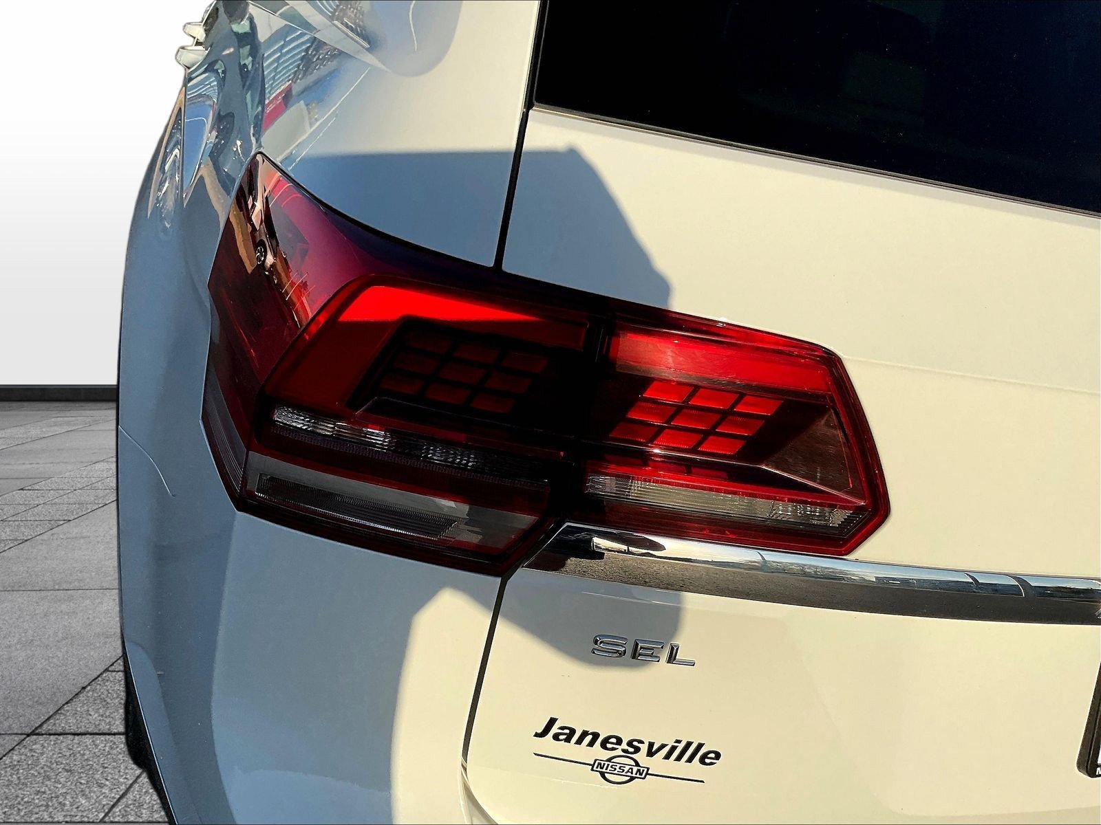 Used 2018 Volkswagen Atlas SEL Premium AWD/4WD image 26
