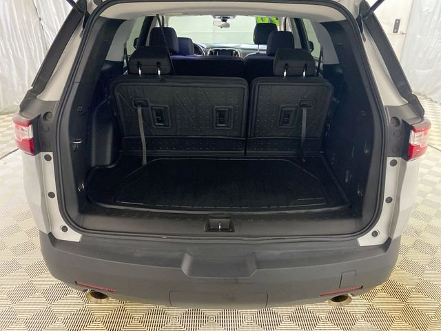 Used 2020 Chevrolet Traverse LS w/ LPO, Floor Liner Package FWD image 30