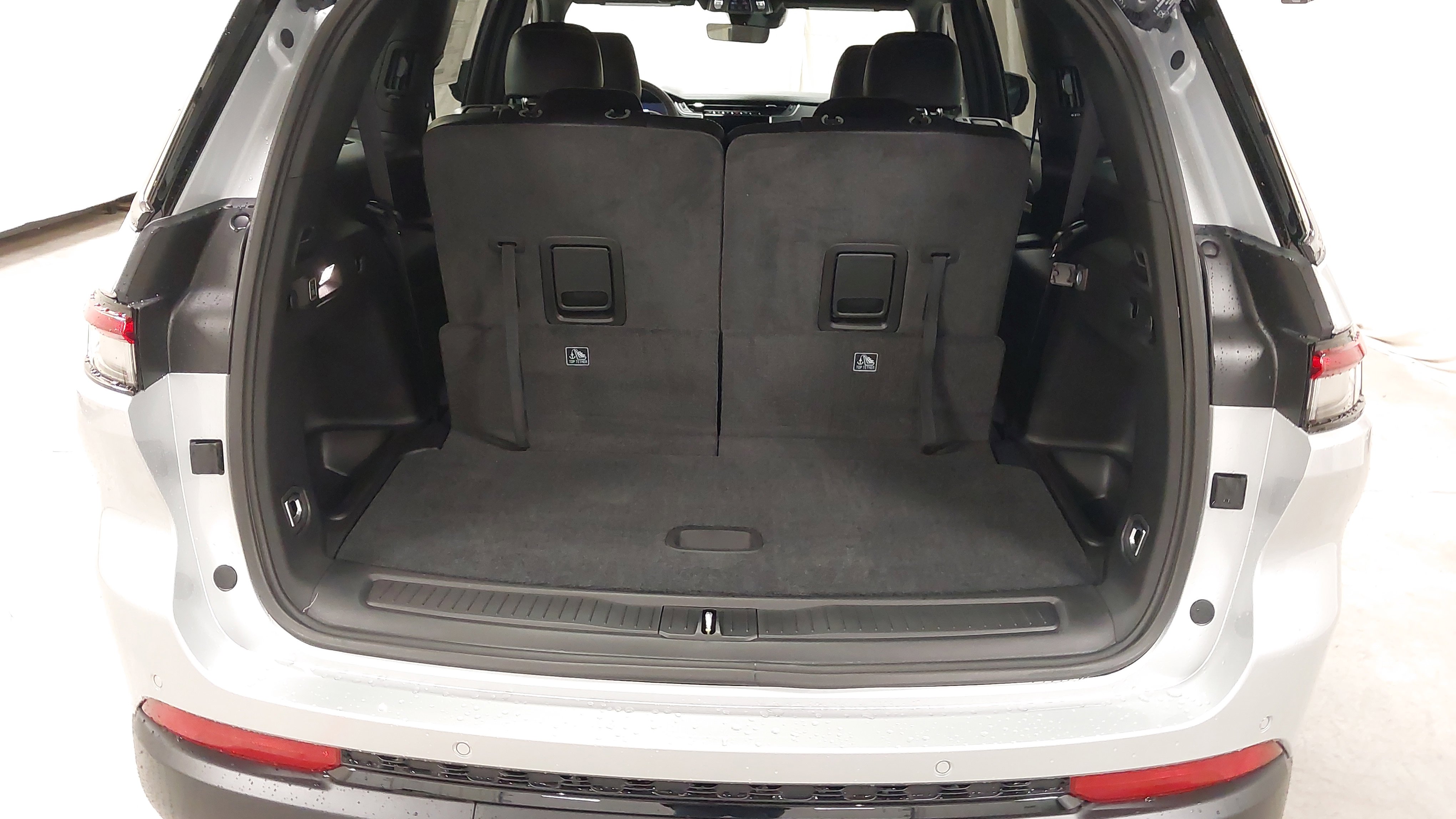 New 2025 Jeep Grand Cherokee L Limited w/ Trailer Tow Package image 27