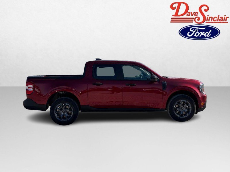 New 2026 Ford Maverick XLT w/ XLT Luxury Package FWD image 5