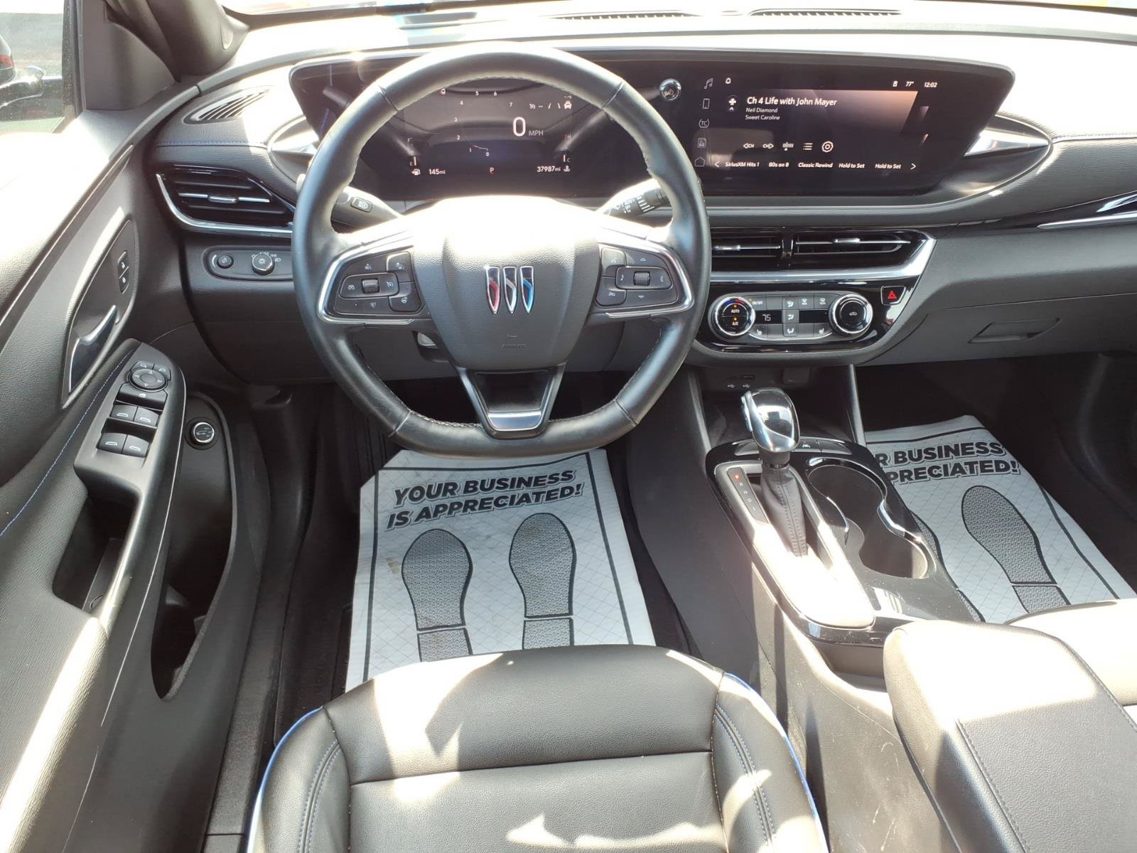 Used 2024 Buick Envista Sport Touring w/ Convenience I Package FWD image 11