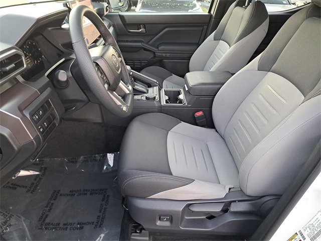 Used 2025 Toyota Tacoma TRD Sport image 17