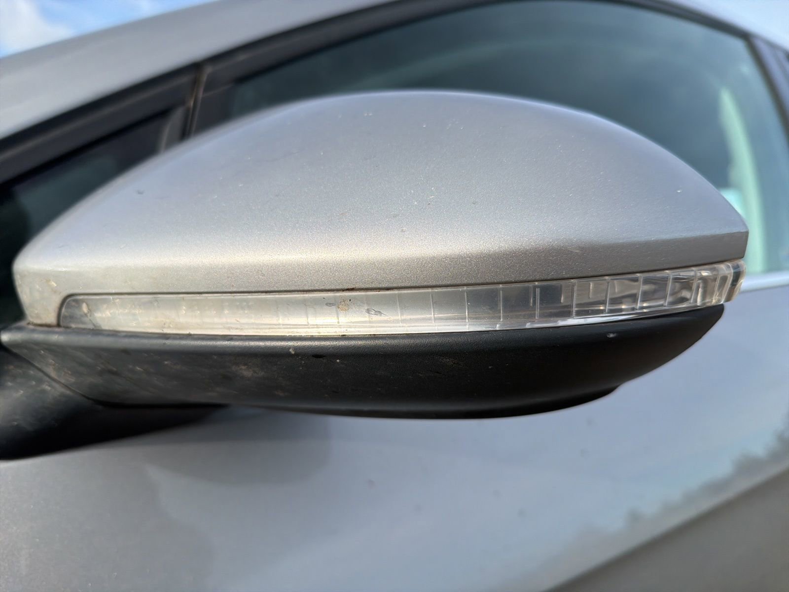 Used 2016 Volkswagen Golf Limited Edition image 8